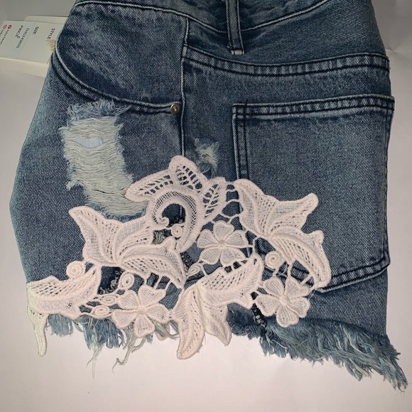 High Waist Denim Shorts - Picture 5 of 5